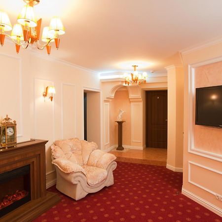 7 Sky Hotel Klinicheskaya Street  Kiev Dış mekan fotoğraf