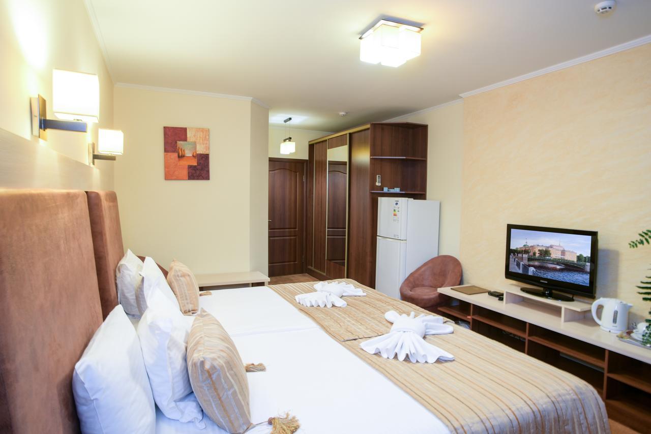 7 Sky Hotel Klinicheskaya Street  Kiev Dış mekan fotoğraf