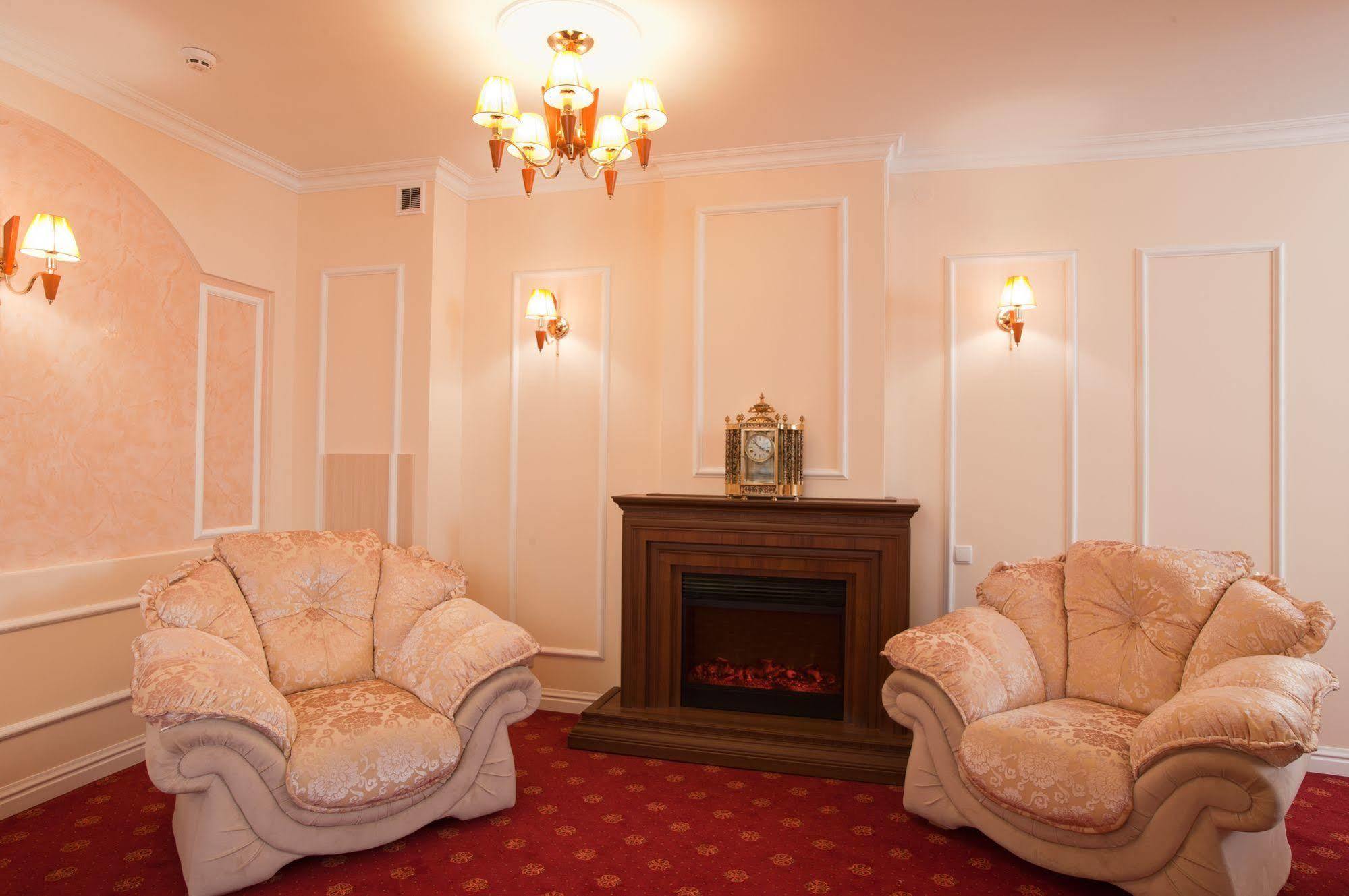 7 Sky Hotel Klinicheskaya Street  Kiev Dış mekan fotoğraf
